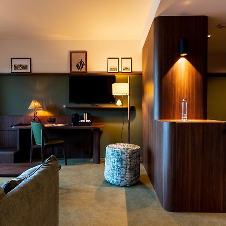 Hotel Roz Marine Thalasso Resort Perros-Guirec Exteriör bild
